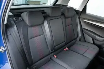 Škoda Karoq, 2.0, 110 kW, дизель, автомат, полный привод