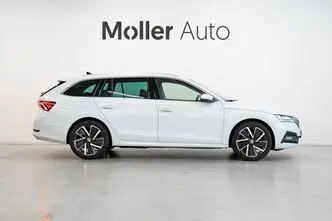 Škoda Octavia, 1.4, 110 kW, подключаемый гибрид, автомат, передний привод
