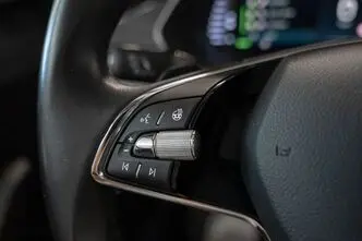 Škoda Octavia, 1.4, 110 kW, подключаемый гибрид, автомат, передний привод