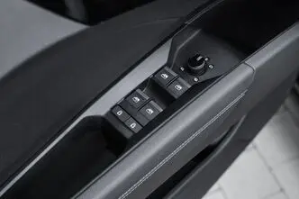 Audi Q4 e-tron, 195 kW, electric, automatic, four-wheel drive