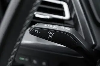 Audi Q4 e-tron, 195 kW, electric, automatic, four-wheel drive