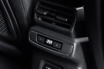 Audi Q4 e-tron, 195 kW, electric, automatic, four-wheel drive