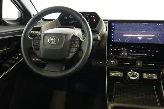 Toyota bZ4X, 118 kW, electric, four-wheel drive