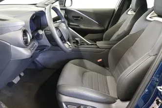 Toyota C-HR, 1.8, 72 kW, гибрид, автомат, передний привод