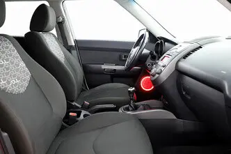 Kia Soul, 1.6, 125 kW, бензин, механическая, передний привод