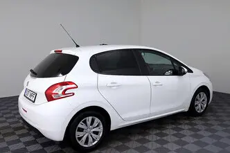 Peugeot 208, 1.2, 81 kW, petrol, manual, front-wheel drive