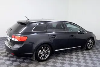 Toyota Avensis, 2.0, 152 kW, bensiin+lpg, automaat, esivedu