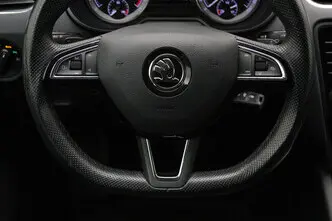 Škoda Octavia, 1.6, 85 kW, diisel, automaat, esivedu