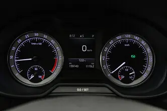 Škoda Octavia, 1.6, 85 kW, diisel, automaat, esivedu