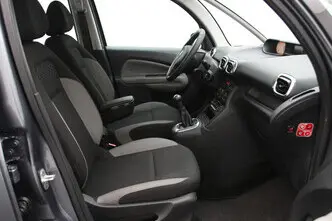 Citroën C3 Picasso, 1.6, 88 kW, бензин, механическая, передний привод