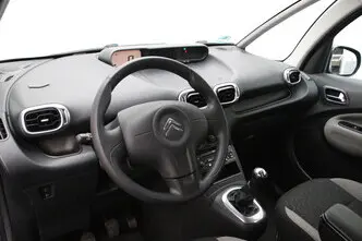 Citroën C3 Picasso, 1.6, 88 kW, бензин, механическая, передний привод