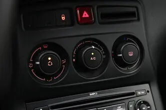 Citroën C3 Picasso, 1.6, 88 kW, бензин, механическая, передний привод
