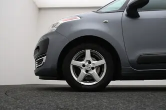 Citroën C3 Picasso, 1.6, 88 kW, бензин, механическая, передний привод