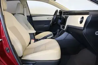Toyota Corolla, 1.6, 97 kW, бензин, автомат, передний привод