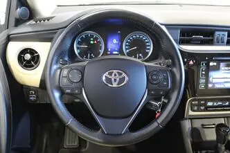 Toyota Corolla, 1.6, 97 kW, бензин, автомат, передний привод