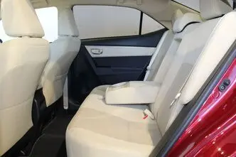 Toyota Corolla, 1.6, 97 kW, бензин, автомат, передний привод