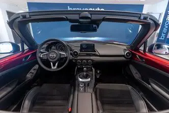 Mazda MX-5, 2.0, 135 kW, бензин, механическая, задний привод