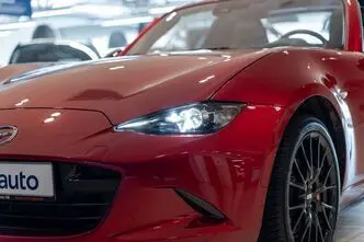 Mazda MX-5, 2.0, 135 kW, бензин, механическая, задний привод