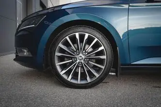 Škoda Superb, 1.5, 110 kW, бензин, автомат, передний привод