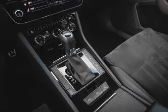Škoda Superb, 1.5, 110 kW, бензин, автомат, передний привод