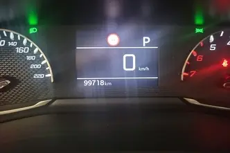 Peugeot 2008, 1.2, 96 kW, бензин, автомат, передний привод