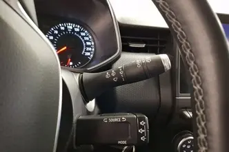 Renault Clio, 1.0, 67 kW, бензин, механическая, передний привод