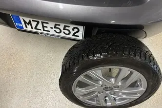 Peugeot 208, 1.2, 55 kW, бензин, механическая, передний привод