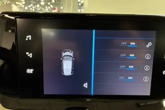 Peugeot 208, 1.2, 55 kW, бензин, механическая, передний привод