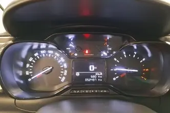 Citroën C3, 1.2, 61 kW, бензин, механическая, передний привод
