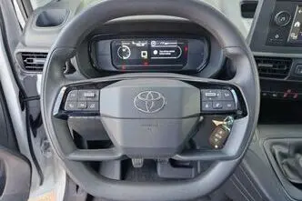 Toyota Proace City, 1.5, 75 kW, дизель, механическая, передний привод