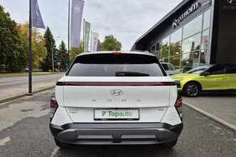 Hyundai Kona, 1.6, 104 kW, hybrid, automatic, front-wheel drive