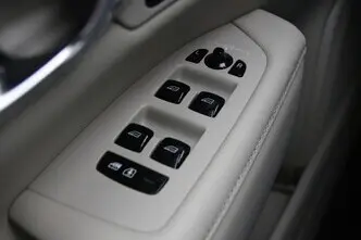 Volvo V90, 2.0, 223 kW, plug-in hybrid, automatic, front-wheel drive