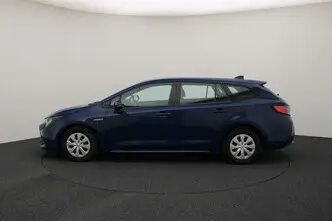 Toyota Corolla, 1.8, 72 kW, hybrid, automatic, front-wheel drive