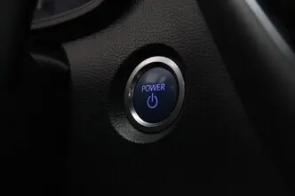 Toyota Corolla, 1.8, 72 kW, hybrid, automatic, front-wheel drive