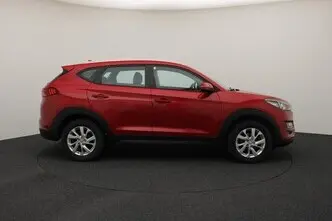 Hyundai Tucson, 1.6, 97 kW, petrol, manual, front-wheel drive