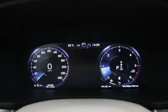 Volvo V60, 2.0, 145 kW, hybrid, automatic, front-wheel drive