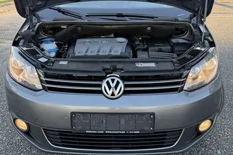 Volkswagen Touran, 1.6, 77 kW, дизель, автомат, передний привод
