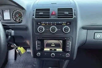 Volkswagen Touran, 1.6, 77 kW, дизель, автомат, передний привод