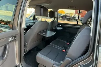 Volkswagen Touran, 1.6, 77 kW, дизель, автомат, передний привод