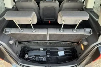 Volkswagen Touran, 1.6, 77 kW, дизель, автомат, передний привод