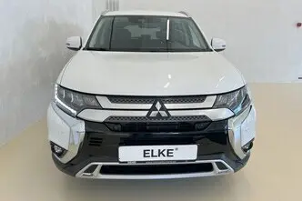 Mitsubishi Outlander, 2.0, 110 kW, petrol, automatic, four-wheel drive