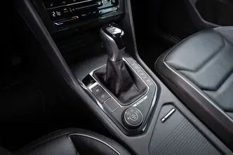 Volkswagen Tiguan, 2.0, 110 kW, дизель, автомат, полный привод