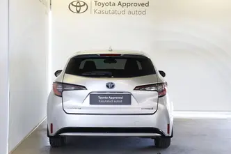 Toyota Corolla, 1.8, 72 kW, гибрид, автомат, передний привод