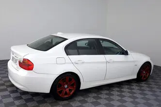 BMW 330, 3.0, 231 kW, дизель, автомат, полный привод