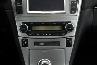 Toyota Avensis, 2.0, 123 kW, дизель, механическая, передний привод