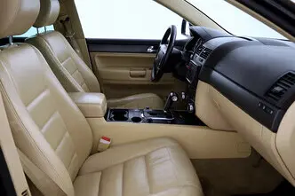 Volkswagen Touareg, 3.0, 224 kW, дизель, автомат, полный привод