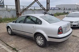 Volkswagen Passat, 2.0, 85 kW, бензин, механическая, передний привод