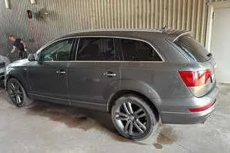 Audi Q7, 3.0, 176 kW, дизель, автомат, полный привод