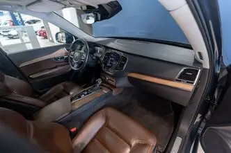 Volvo XC90, 2.0, 173 kW, дизель, автомат, полный привод