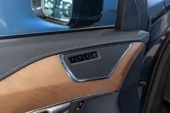 Volvo XC90, 2.0, 173 kW, дизель, автомат, полный привод